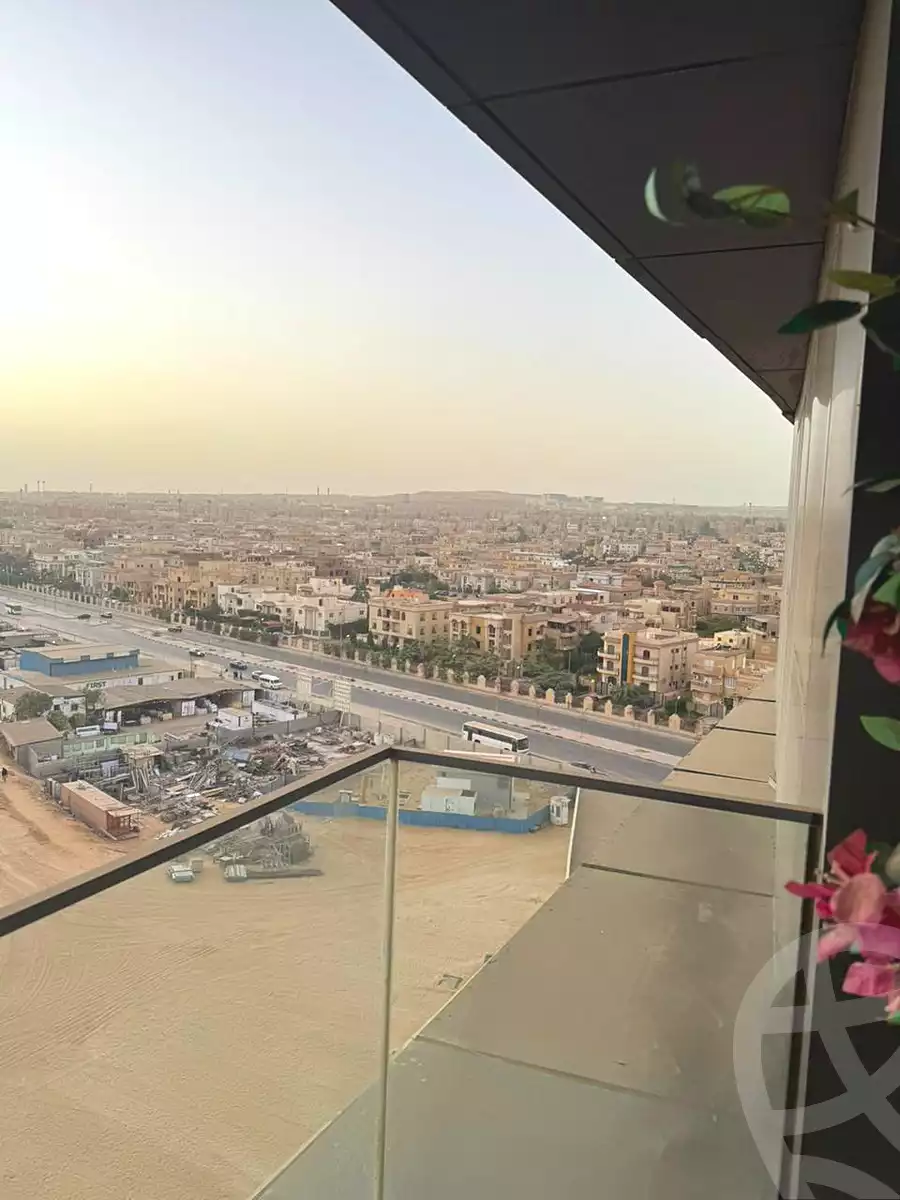 https://aqarmap.com.eg/ar/listing/6784741-for-sale-cairo-el-sheikh-zayed-city-compounds-zyd-wr-llttwyr-park-towers-zed-el-sheikh-zayed-compound