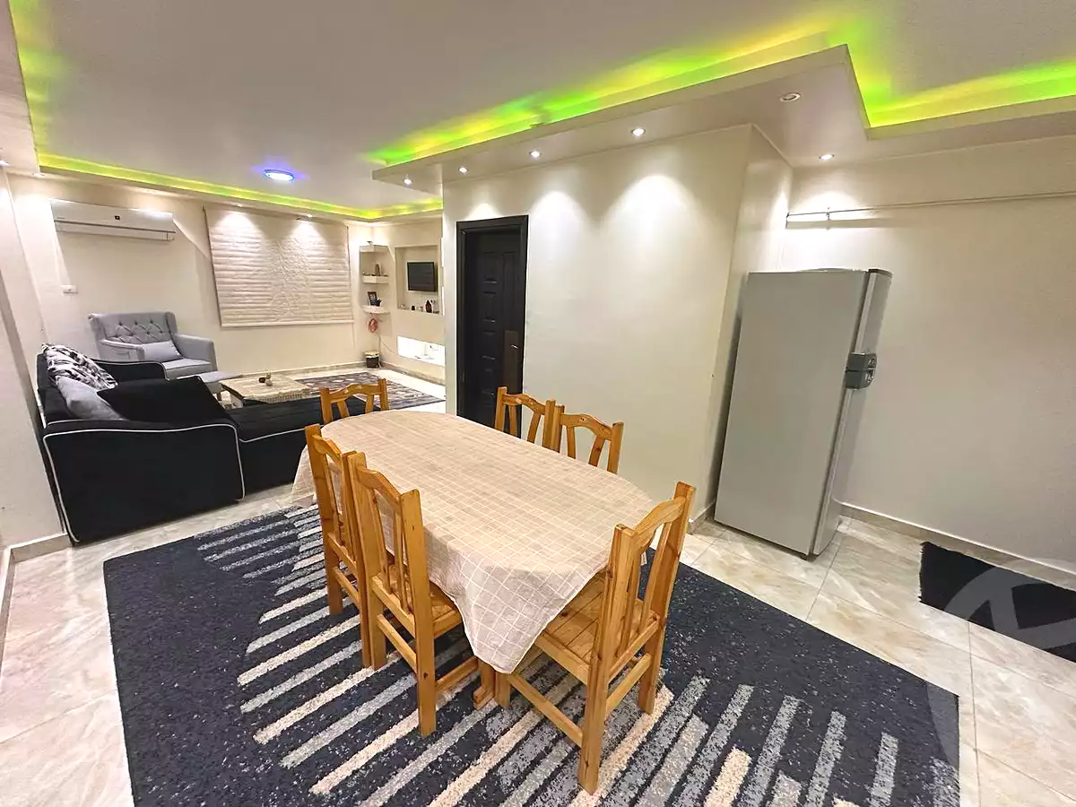 https://aqarmap.com.eg/ar/listing/6785061-for-rent-cairo-6th-of-october-el-ahyaa-neighborhood-4th-neighbourhood-2