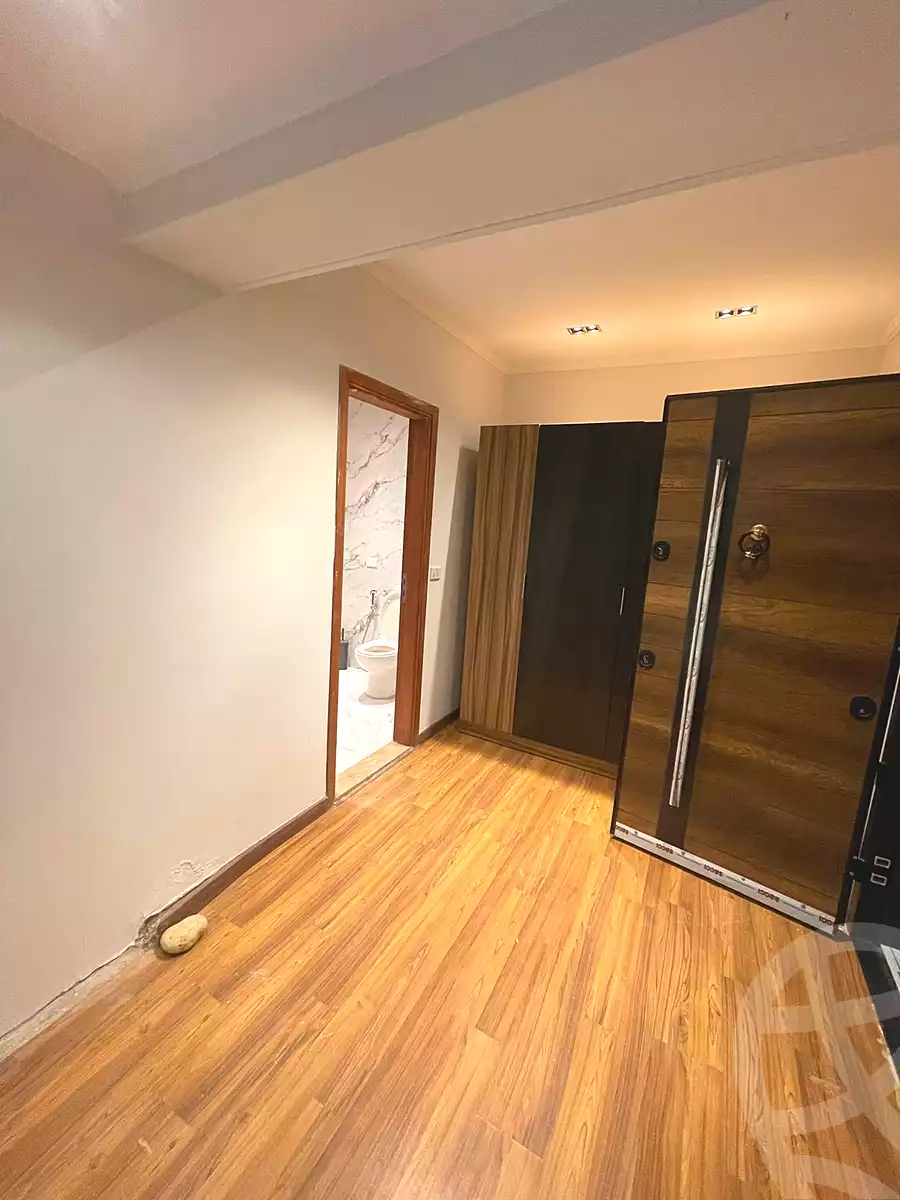 https://aqarmap.com.eg/ar/listing/6785097-for-rent-cairo-new-cairo-madinaty-lmntq-lwl-fylt-madinaty-road