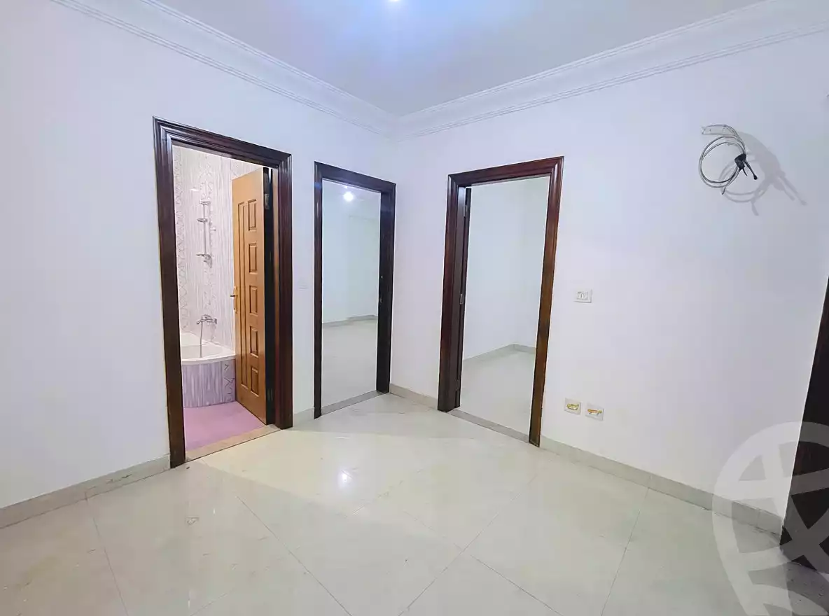 https://aqarmap.com.eg/en/listing/6786002-for-sale-alexandria-camp-cesar-port-said-street
