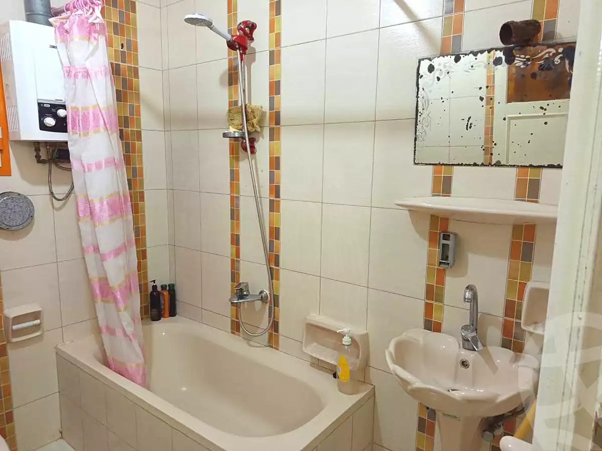 https://aqarmap.com.eg/en/listing/6786558-for-sale-alexandria-el-asafra-l-sfr-qbly