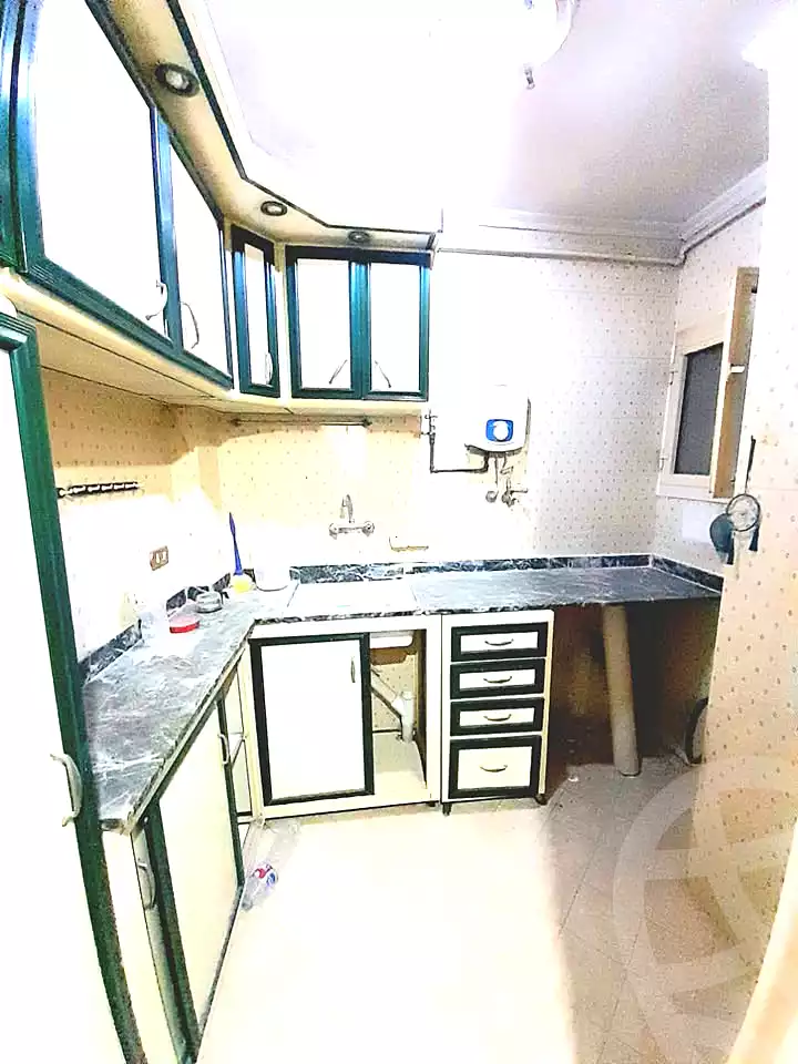 https://aqarmap.com.eg/ar/listing/6786609-for-rent-alexandria-ganaklis