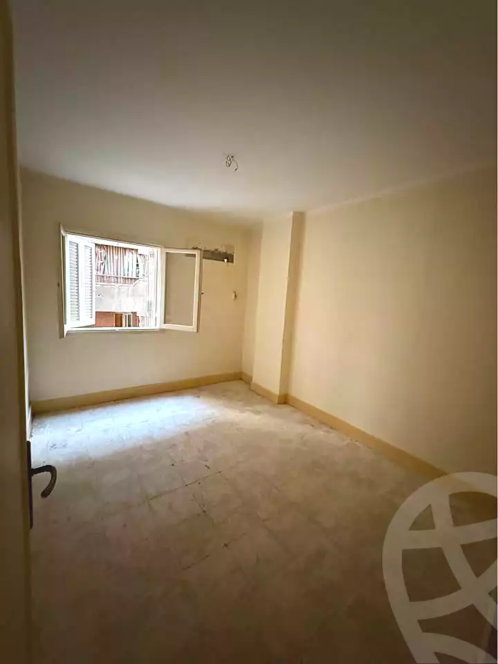 https://aqarmap.com.eg/en/listing/6786844-for-sale-alexandria-sydy-bshr-sydy-bshr-bhry-street-15