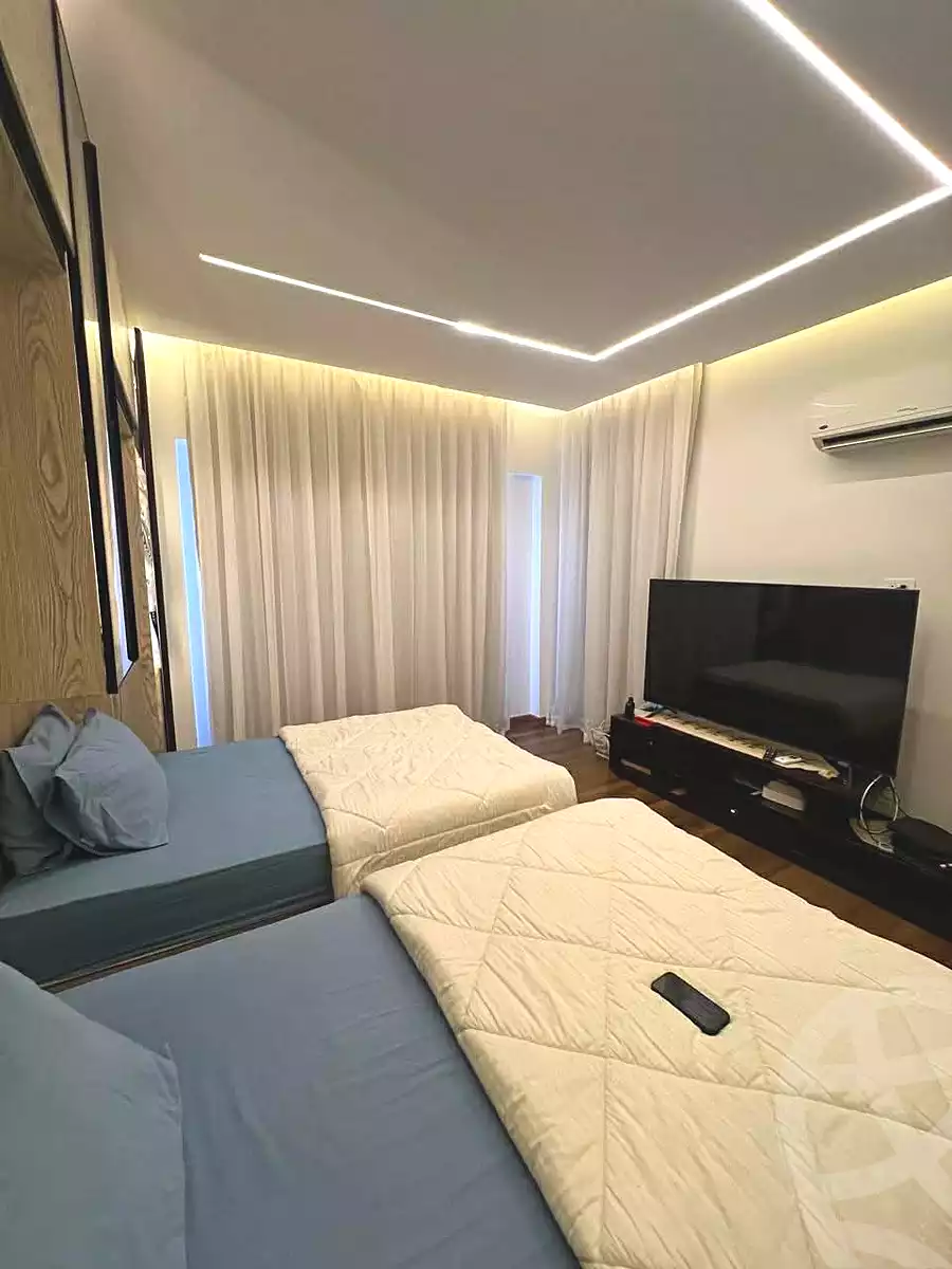 https://aqarmap.com.eg/ar/listing/6787875-for-sale-cairo-new-cairo-compounds-stwn-ryzydns-by-ar-y-llttwyr