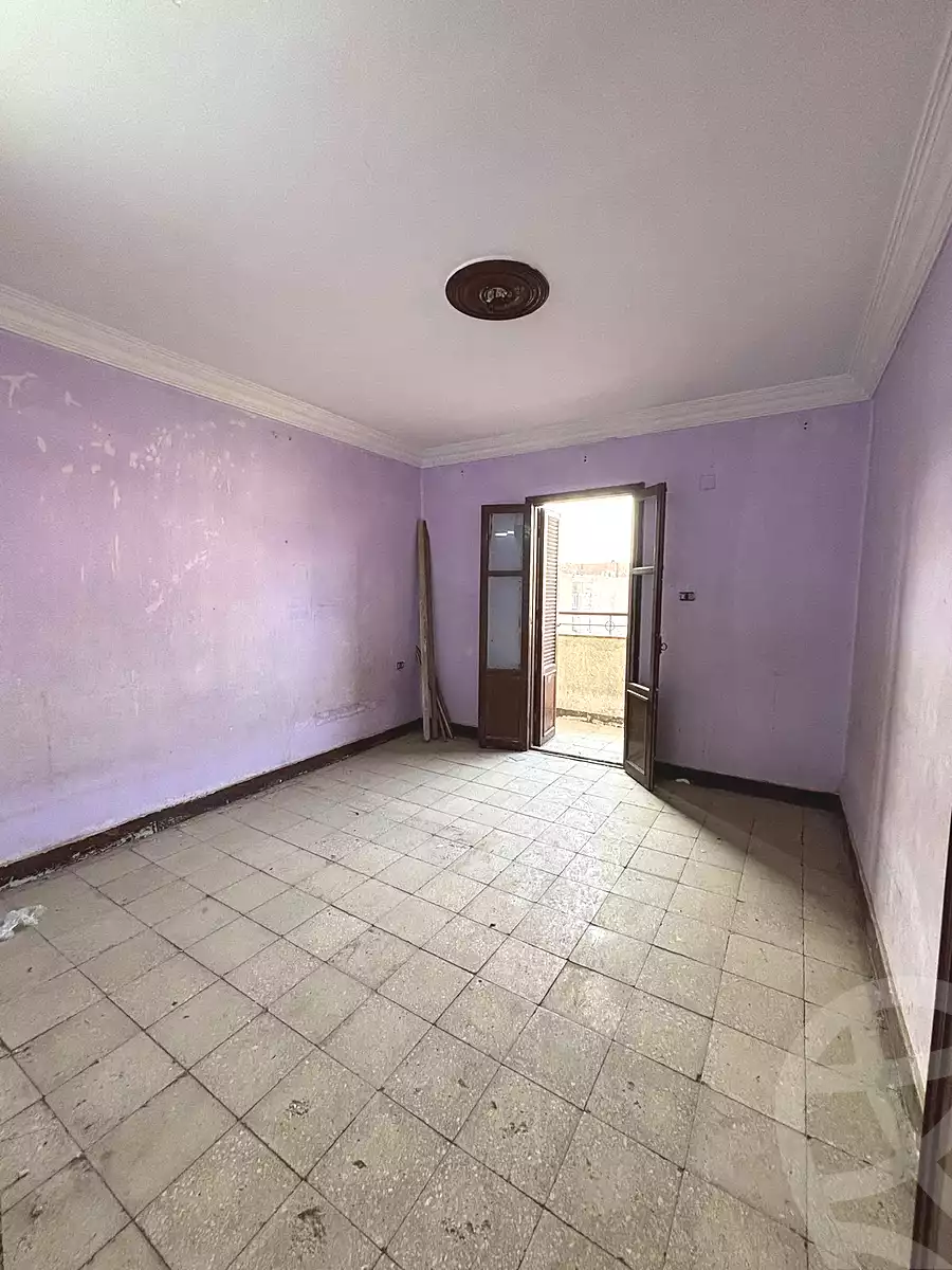 https://aqarmap.com.eg/ar/listing/6788386-for-sale-cairo-helwan-american-project-neighborhood-9