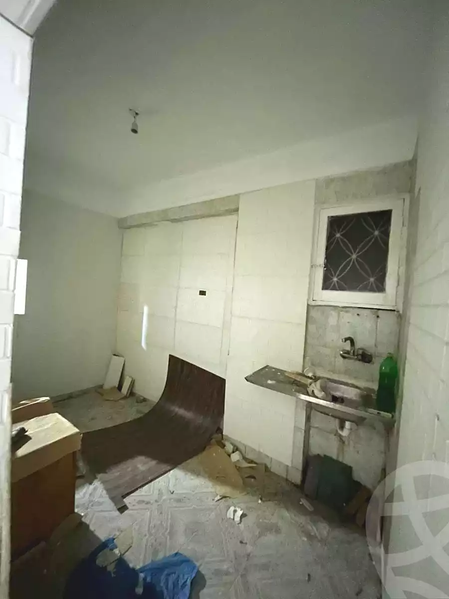 https://aqarmap.com.eg/ar/listing/6788494-for-sale-alexandria-l-jmy-lbytsh-el-tayar-st