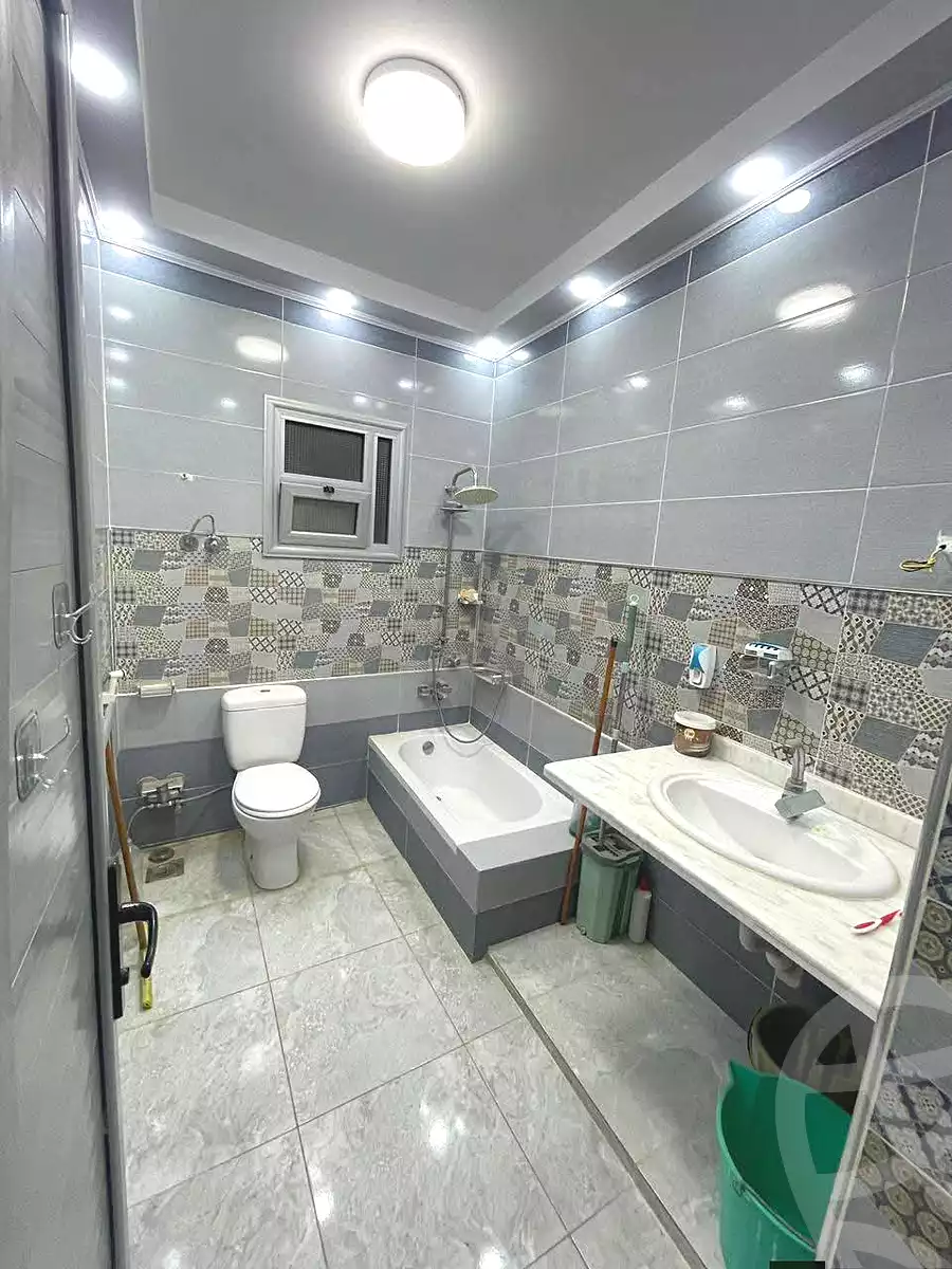https://aqarmap.com.eg/ar/listing/6788908-for-sale-alexandria-l-jmy-lbytsh-ibrahim-othman-st