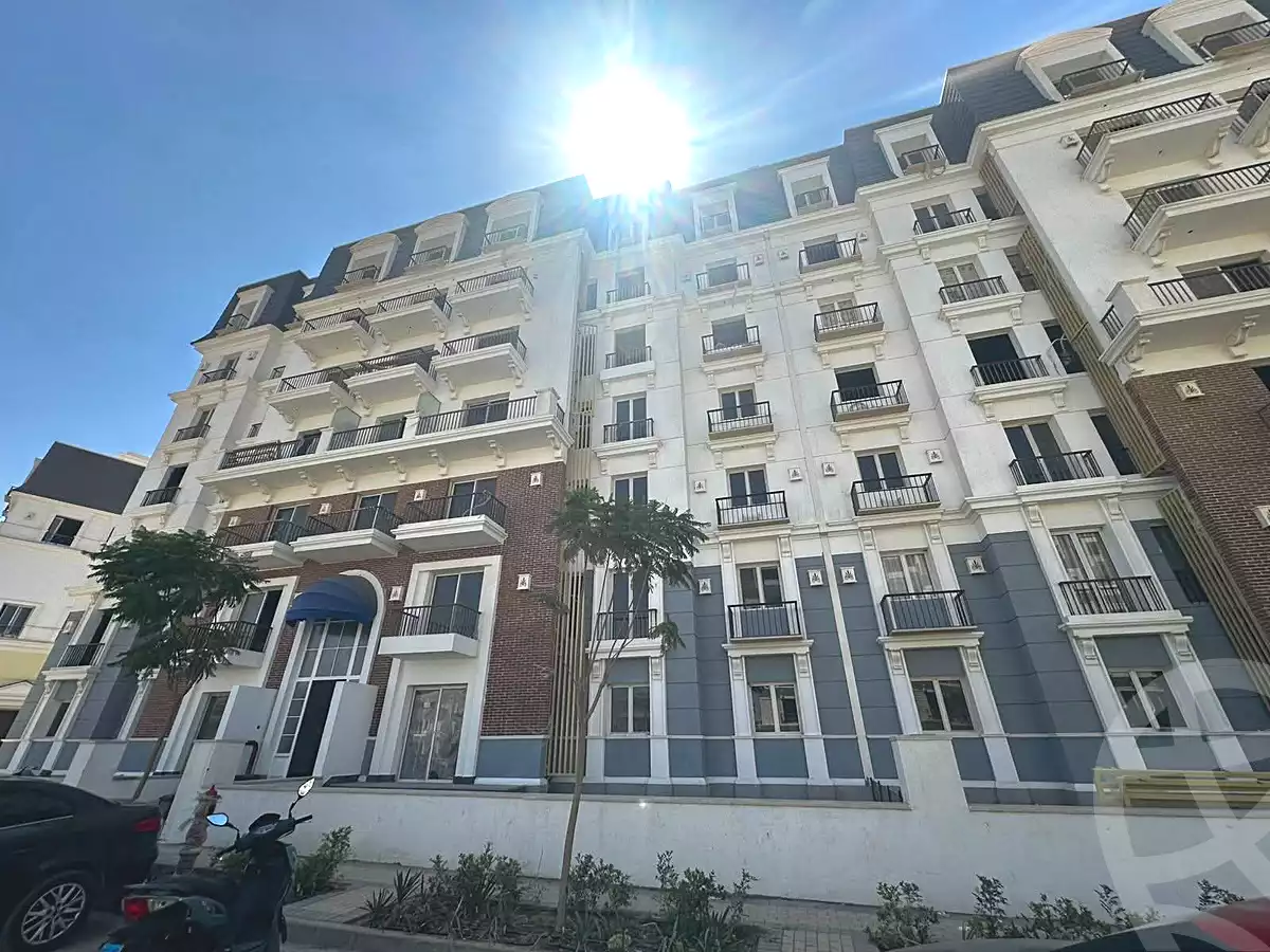 https://aqarmap.com.eg/en/listing/6788898-for-sale-cairo-6th-of-october-hadaeq-october-kmbwnd-fy-hdyq-ktwbr-badya-compound-palm-hills
