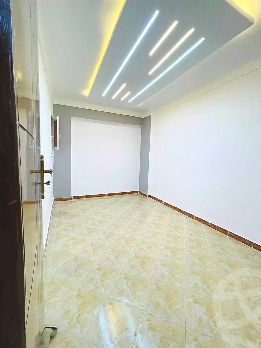 https://aqarmap.com.eg/en/listing/6789015-for-sale-alexandria-lsywf-el-falki
