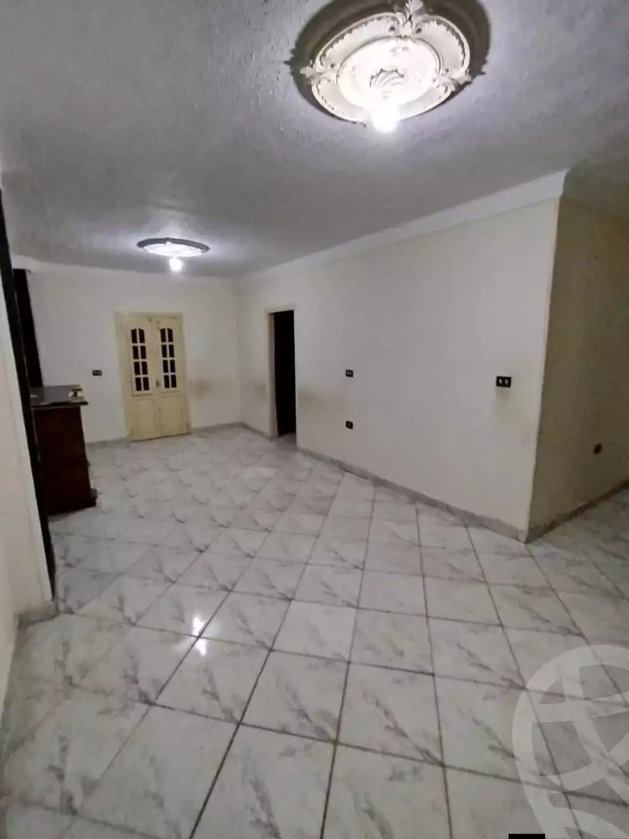https://aqarmap.com.eg/ar/listing/6789535-for-sale-alexandria-l-jmy-lbytsh-al-aeda-al-kadema-st