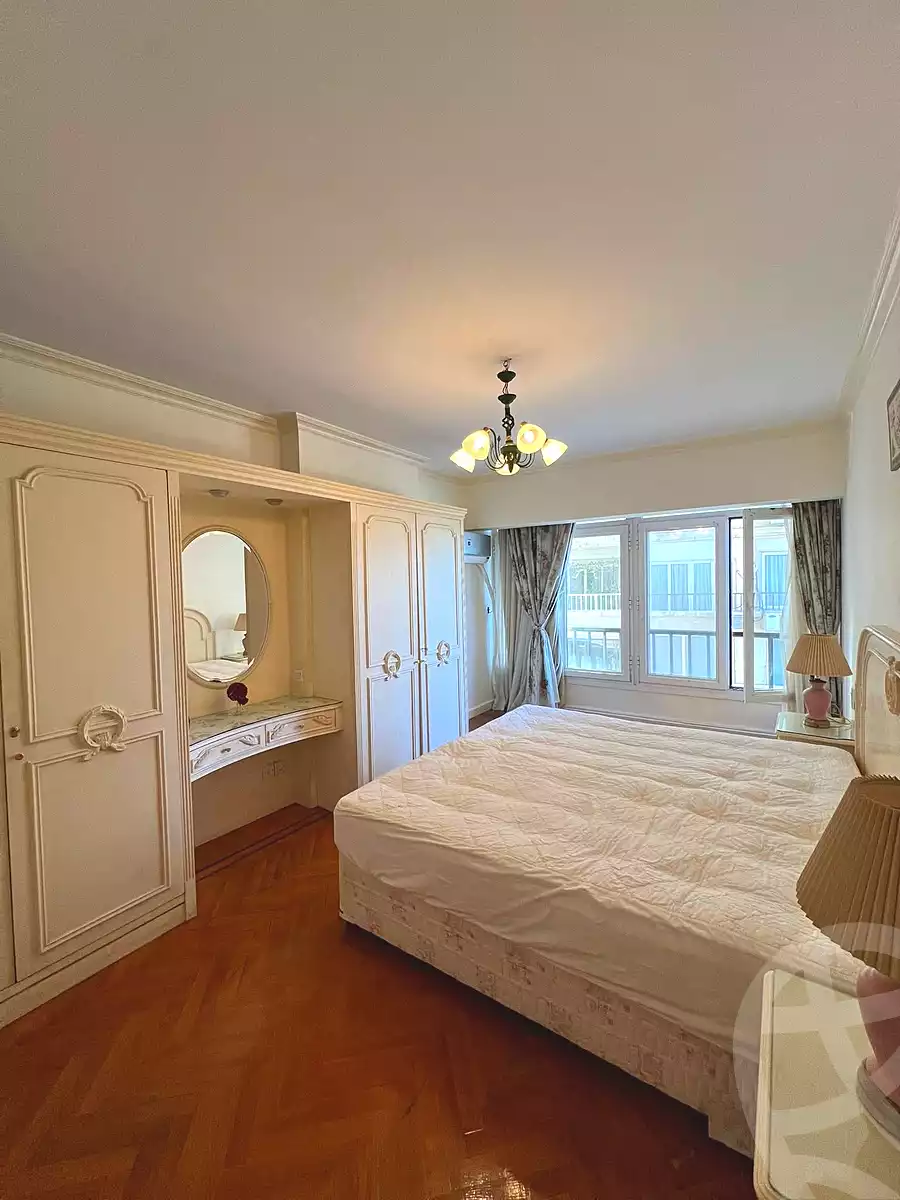 https://aqarmap.com.eg/en/listing/6789981-for-sale-alexandria-el-montazah