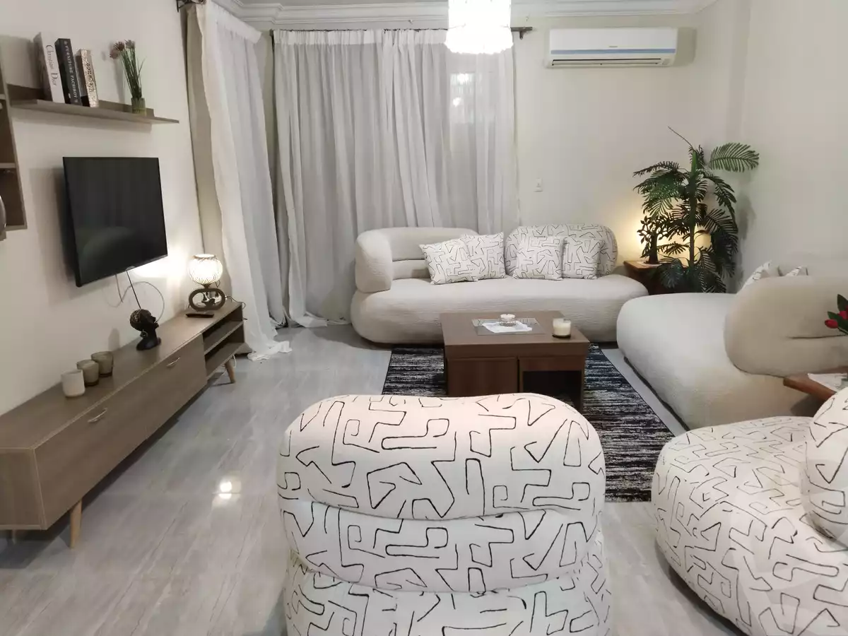 https://aqarmap.com.eg/ar/listing/6790168-for-rent-cairo-el-sheikh-zayed-city-compounds-jn-zyd