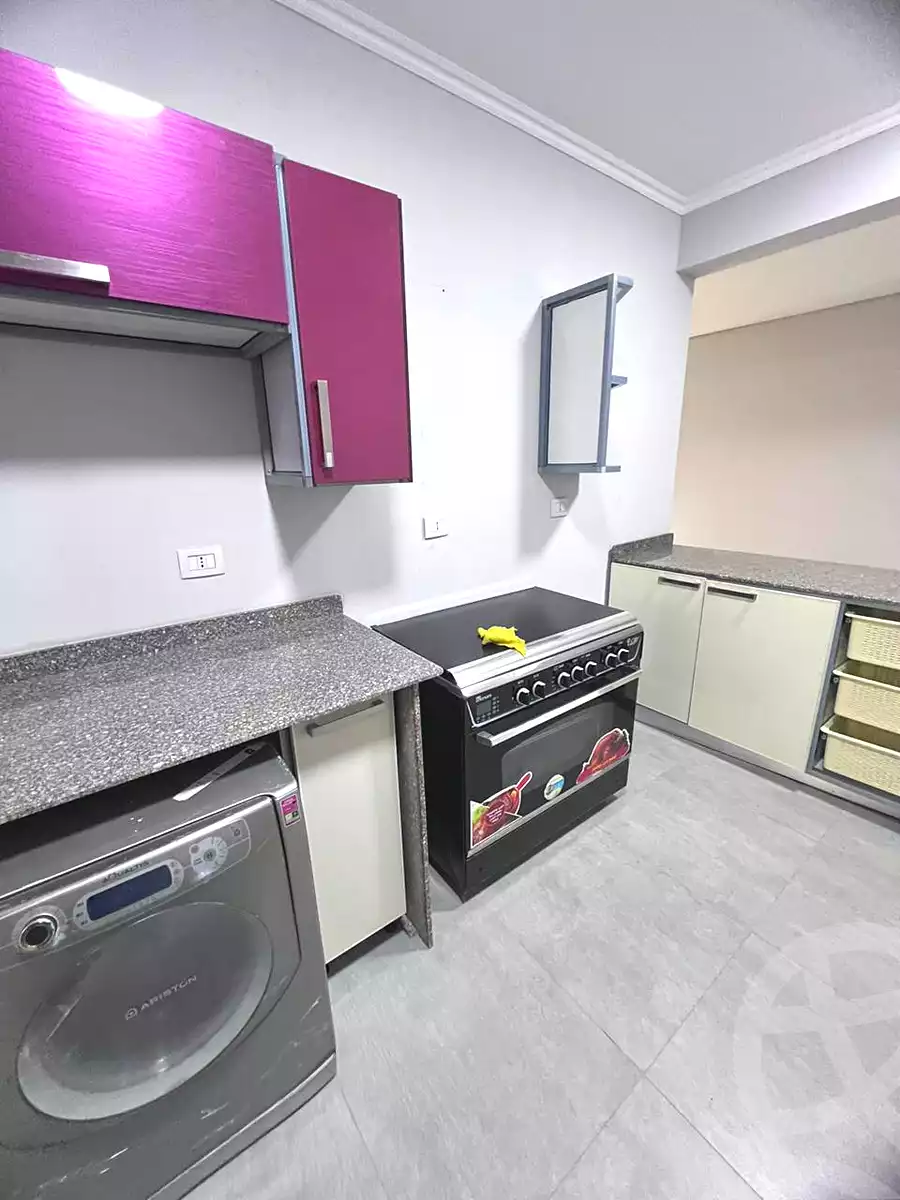 https://aqarmap.com.eg/ar/listing/6790326-for-rent-cairo-6th-of-october-compounds-palm-parks