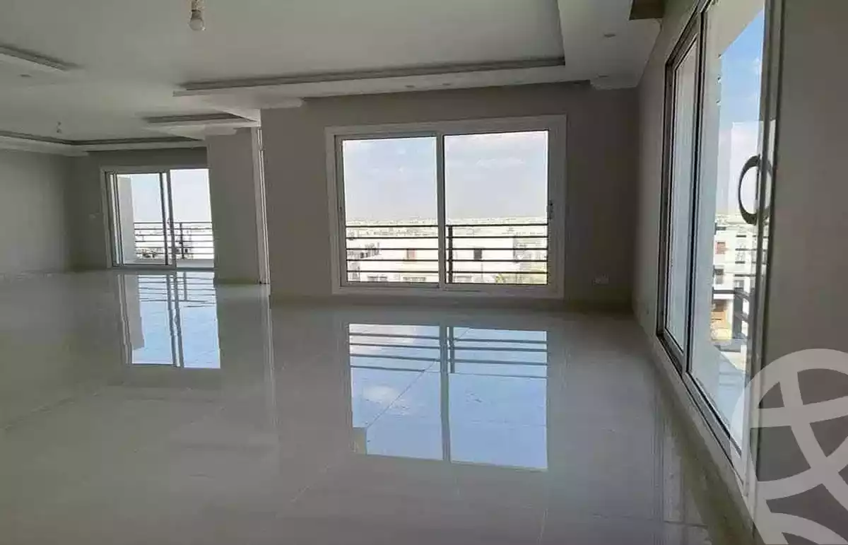 https://aqarmap.com.eg/en/listing/6790552-for-sale-cairo-new-cairo-compounds-garden-residence-hyde-park