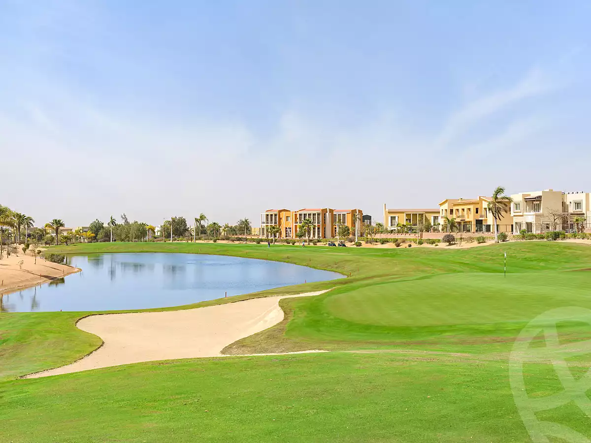 https://aqarmap.com.eg/ar/listing/6790569-for-sale-cairo-el-sheikh-zayed-city-compounds-kmbwnd-ljry-swdyk