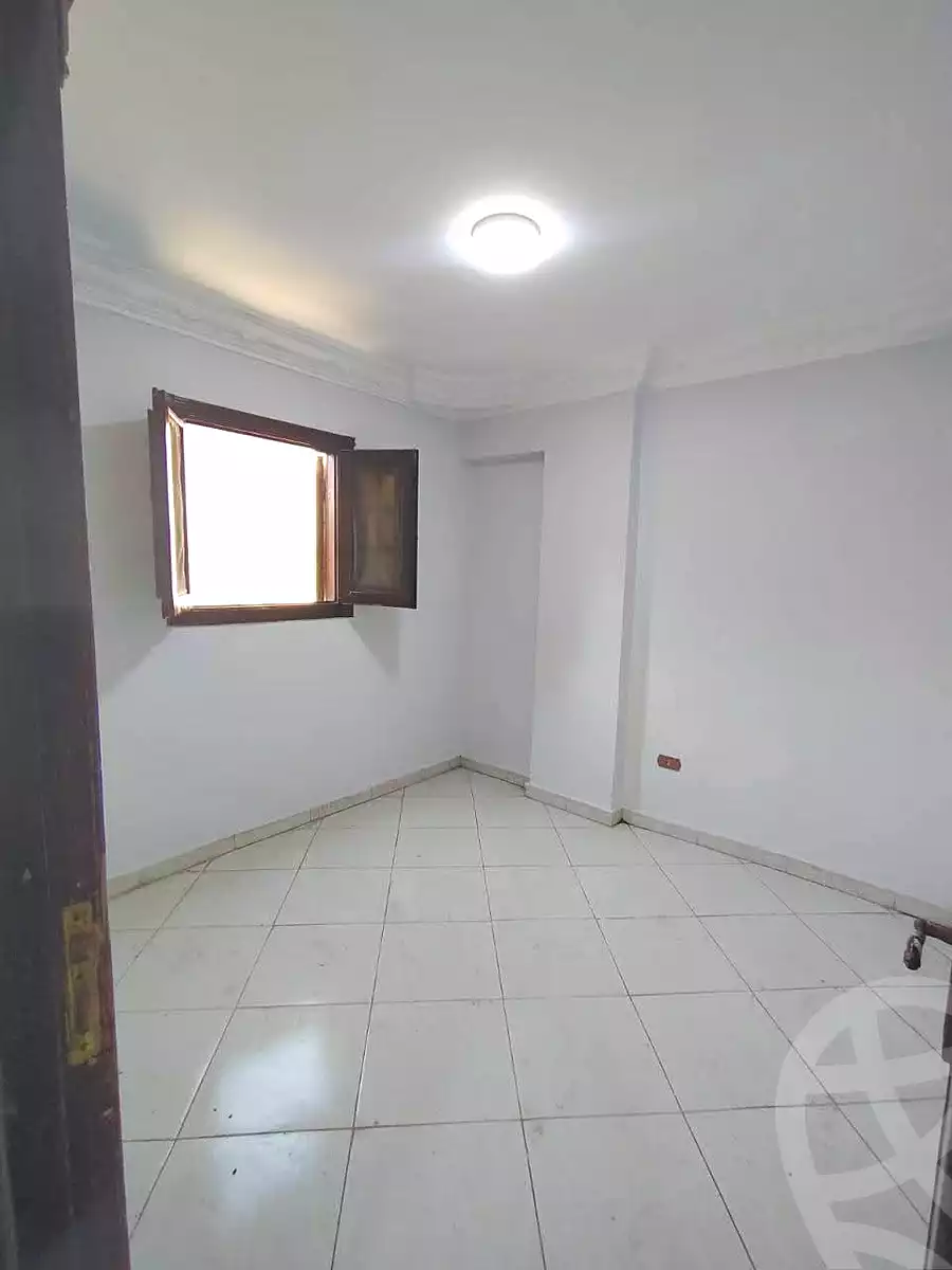 https://aqarmap.com.eg/en/listing/6791959-for-sale-alexandria-lsywf-el-falki