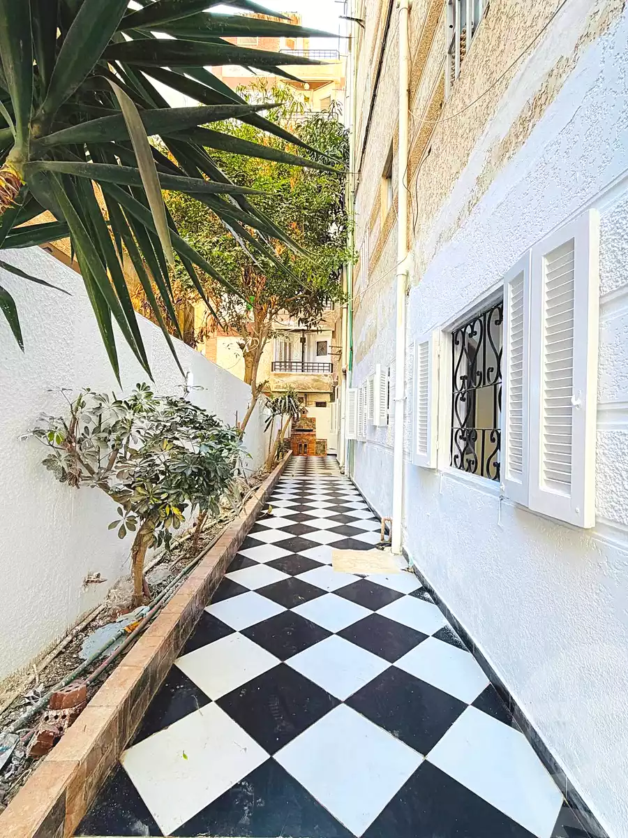 https://aqarmap.com.eg/en/listing/6792469-for-sale-alexandria-l-jmy-shataa-el-nakheel