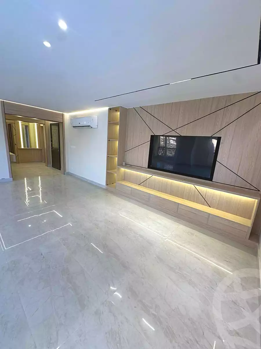 https://aqarmap.com.eg/ar/listing/6792948-for-sale-cairo-new-cairo-madinaty-first-zone-buildings-11th-st.