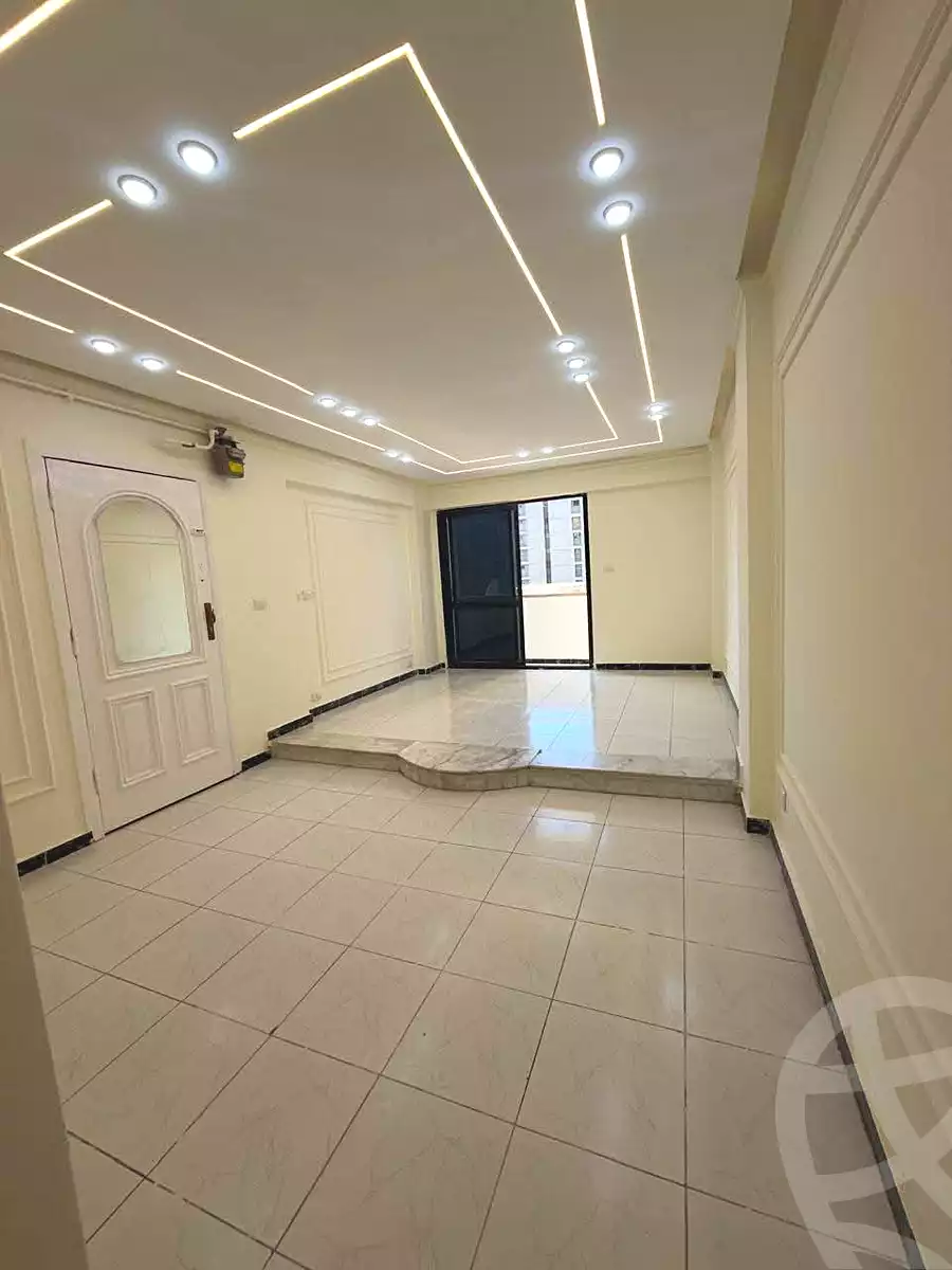 https://aqarmap.com.eg/en/listing/6793837-for-sale-alexandria-lsywf-el-falki