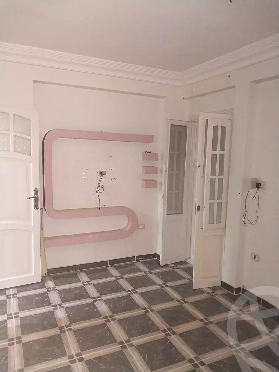 https://aqarmap.com.eg/en/listing/6794211-for-sale-alexandria-lsywf-el-falki