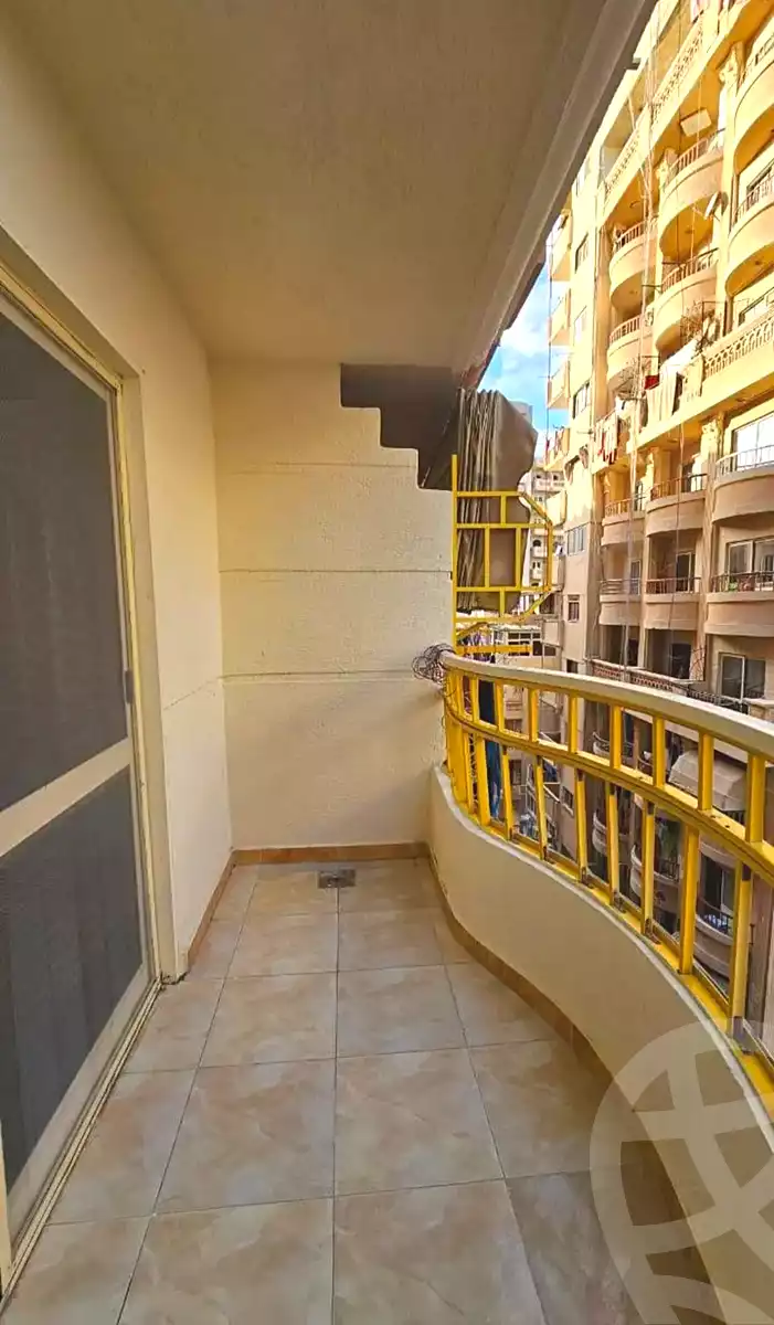https://aqarmap.com.eg/en/listing/6794438-for-sale-alexandria-sydy-bshr-sydy-bshr-bhry-shr-khld-bn-lwlyd