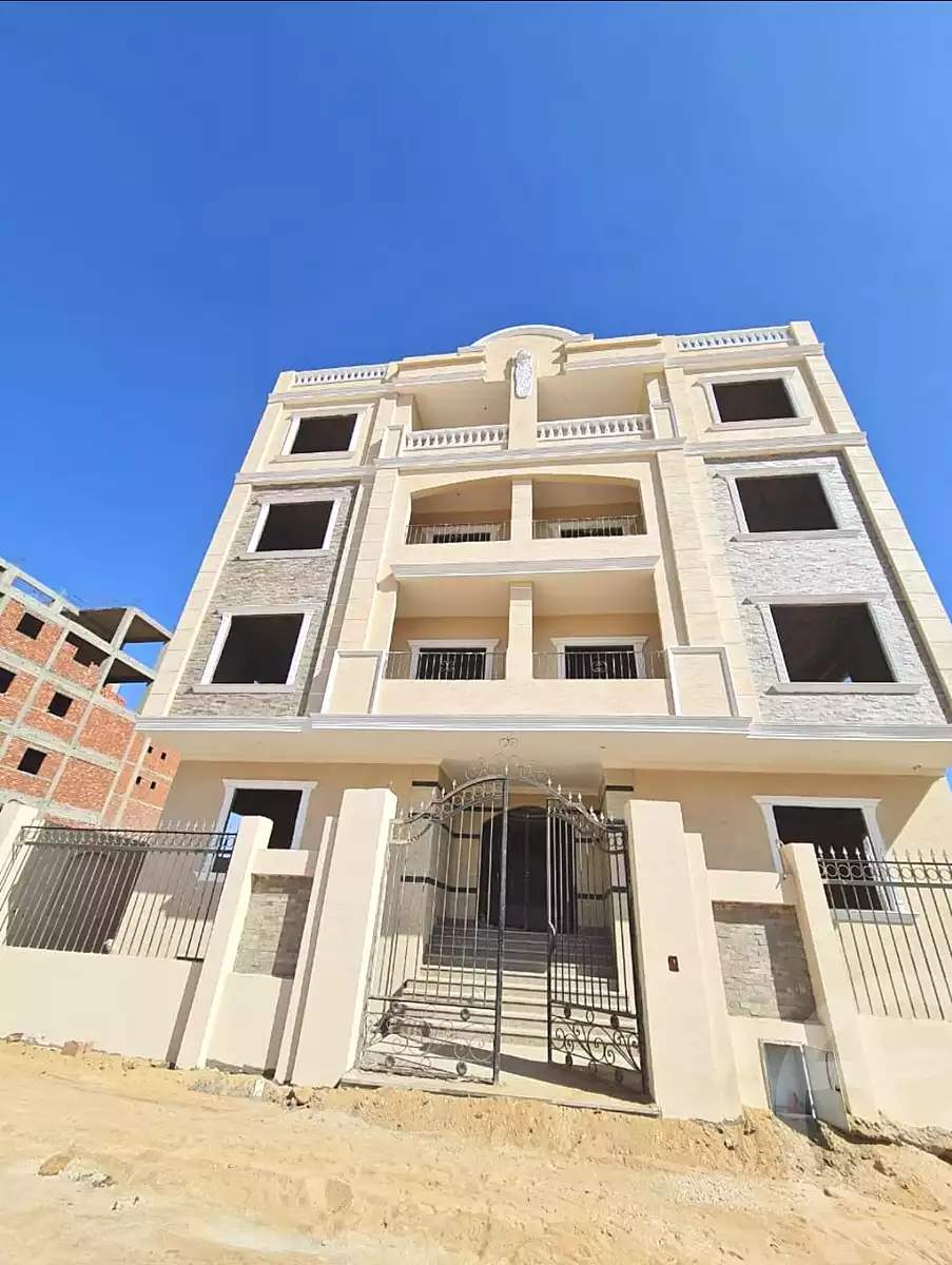 https://aqarmap.com.eg/en/listing/6794808-for-sale-cairo-badr-city-hai-el-ashgar-featured-neighborhood-bait-el-watan