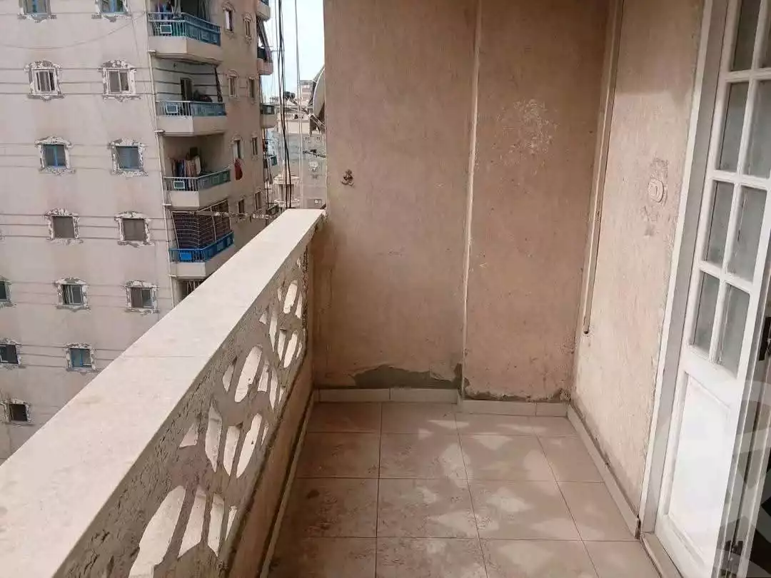 https://aqarmap.com.eg/en/listing/6796277-for-sale-alexandria-el-asafra-street-528-st