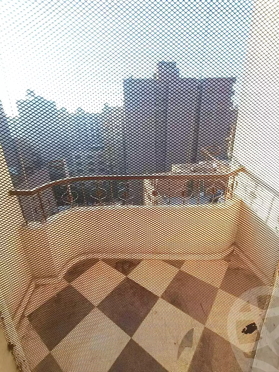 https://aqarmap.com.eg/en/listing/6796752-for-rent-cairo-faisal-kafr-tohormos-queen-nazli-st