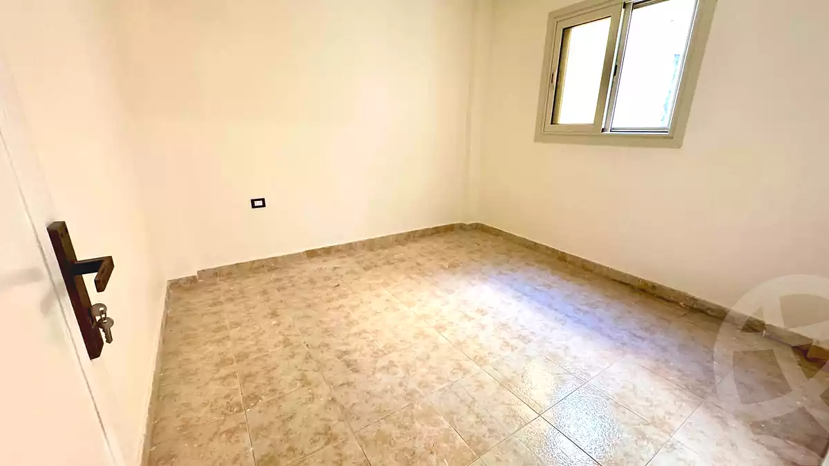 https://aqarmap.com.eg/ar/listing/6796962-for-rent-alexandria-ganaklis