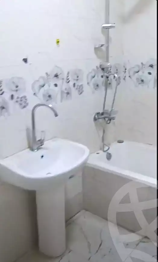https://aqarmap.com.eg/en/listing/6797754-for-sale-cairo-elnozha-Streettt-27