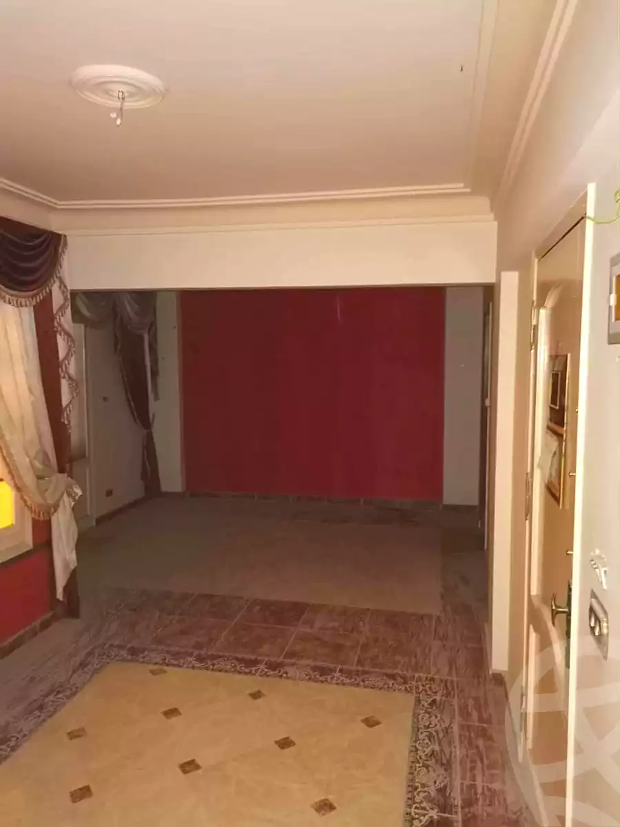 https://aqarmap.com.eg/ar/listing/6797935-for-rent-alexandria-l-jmy-bw-ywsf