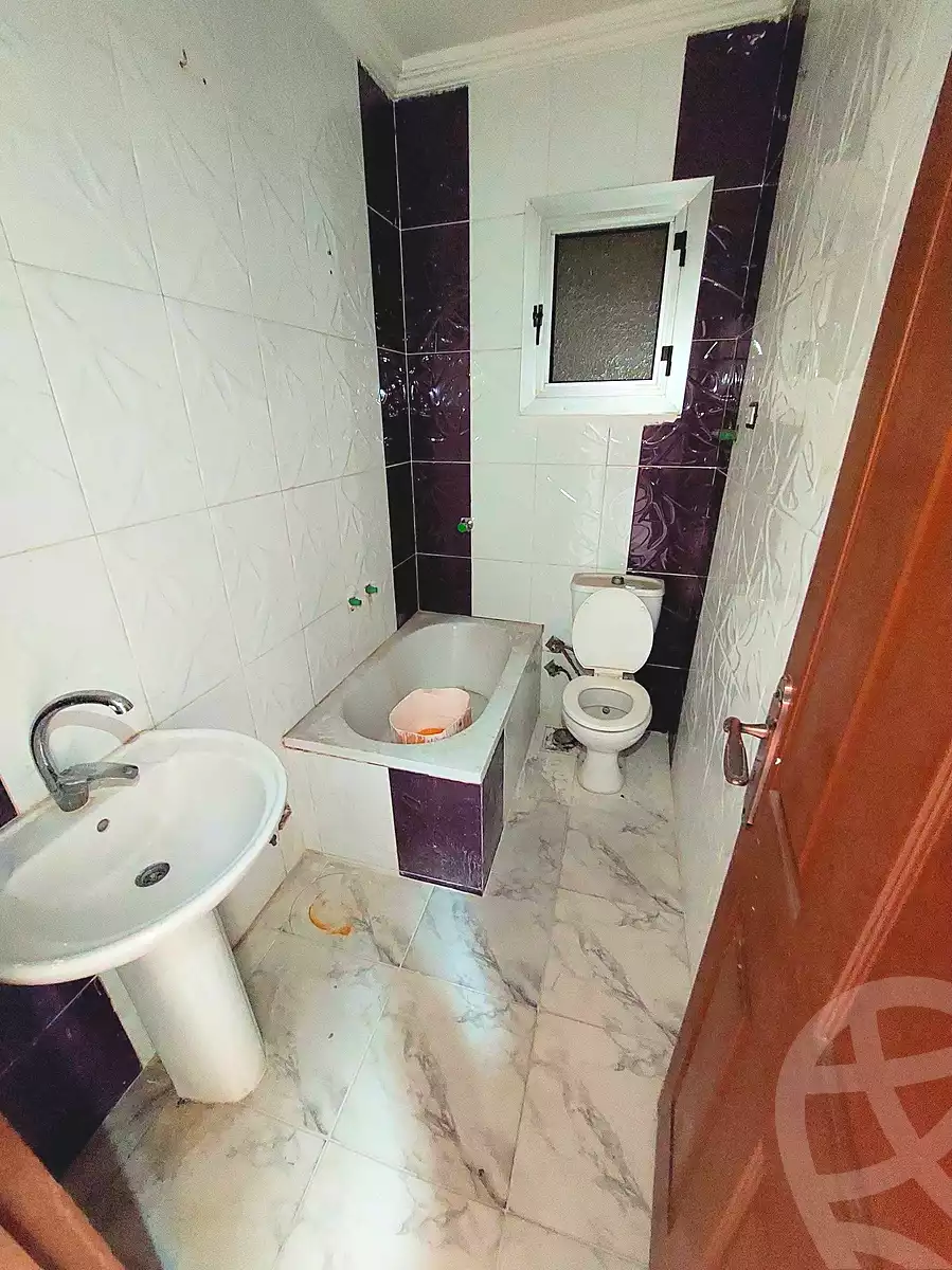 https://aqarmap.com.eg/ar/listing/6798107-for-rent-alexandria-sydy-bshr-sydy-bshr-bhry-street-16