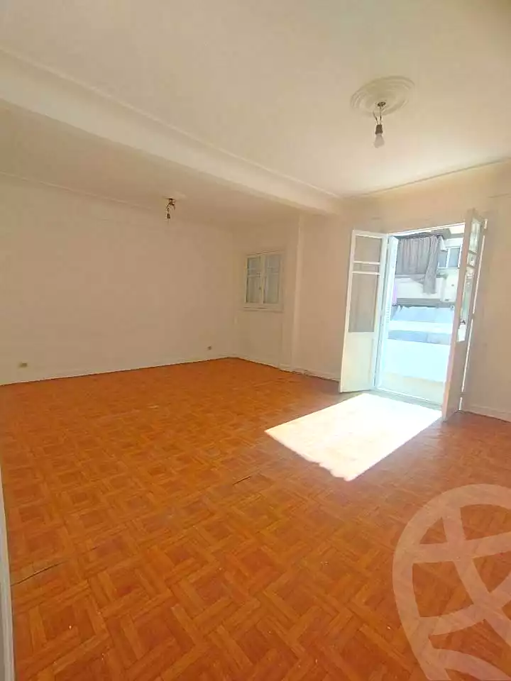 https://aqarmap.com.eg/ar/listing/6798389-for-rent-alexandria-sydy-bshr-sydy-bshr-bhry