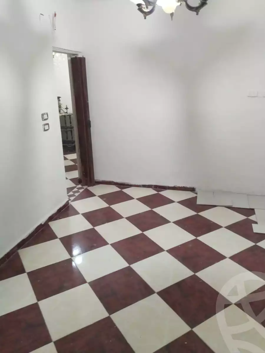 https://aqarmap.com.eg/en/listing/6798906-for-rent-alexandria-el-asafra-seyam-st
