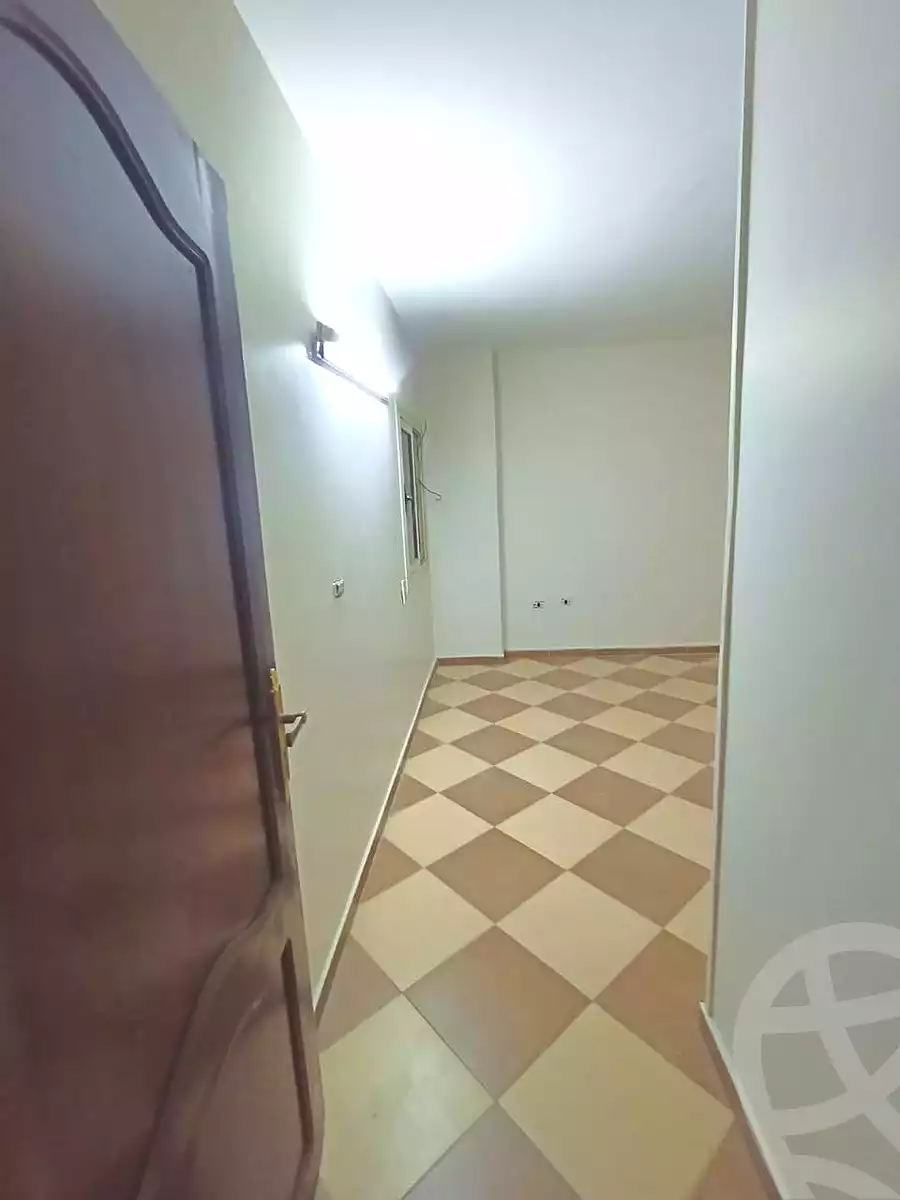 https://aqarmap.com.eg/en/listing/6798978-for-sale-cairo-helwan-helwan-el-sharkeya-khesro-basha-st