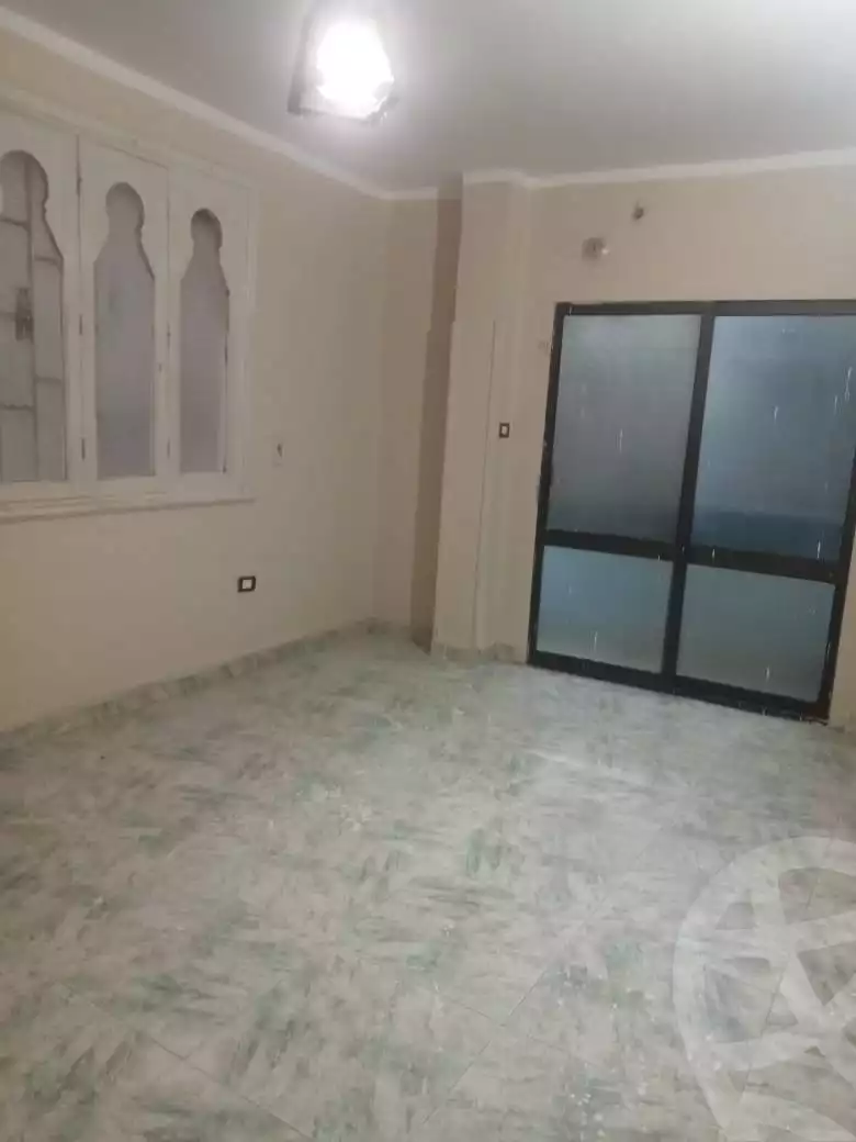 https://aqarmap.com.eg/en/listing/6799054-for-sale-cairo-helwan-mnshy-yn-hlwn-mansour-st