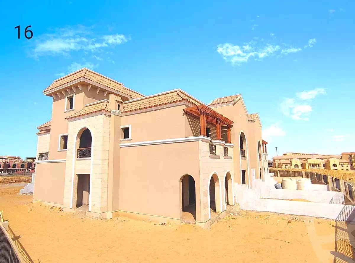 https://aqarmap.com.eg/ar/listing/6799198-for-sale-cairo-el-shorouk-compounds-yfy-ryzydns