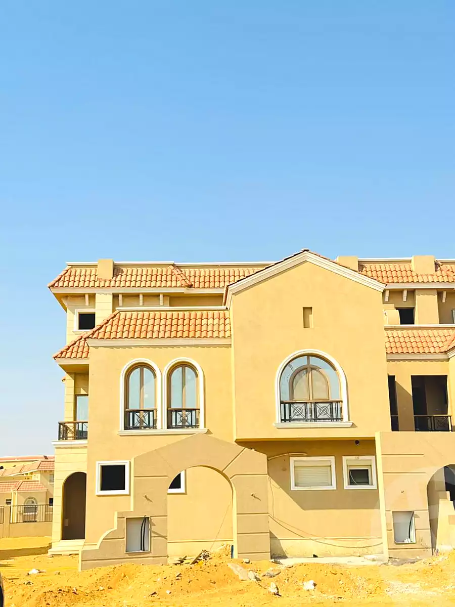 https://aqarmap.com.eg/en/listing/6799186-for-sale-cairo-el-shorouk-compounds-yfy-ryzydns