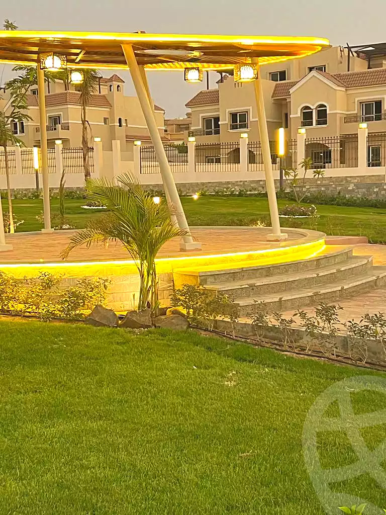 https://aqarmap.com.eg/en/listing/6799350-for-sale-cairo-el-sheikh-zayed-city-compounds-el-khamayel