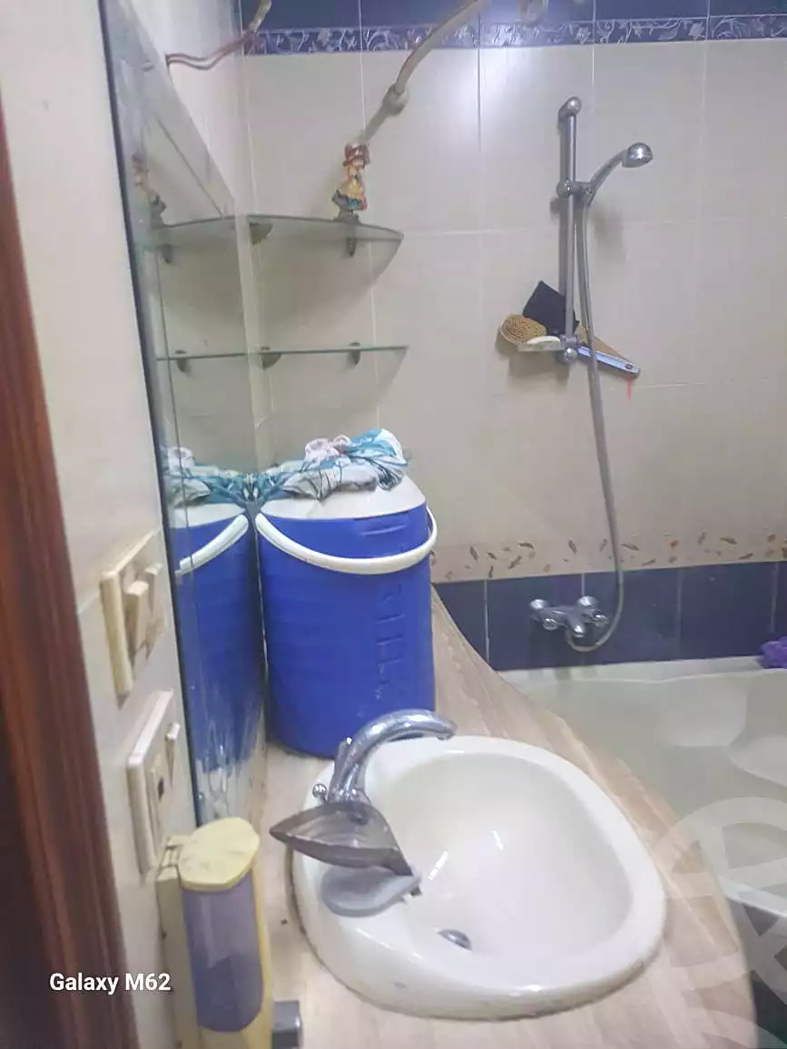 https://aqarmap.com.eg/ar/listing/6799279-for-sale-cairo-hadayek-el-koba-teraat-al-gabal-st