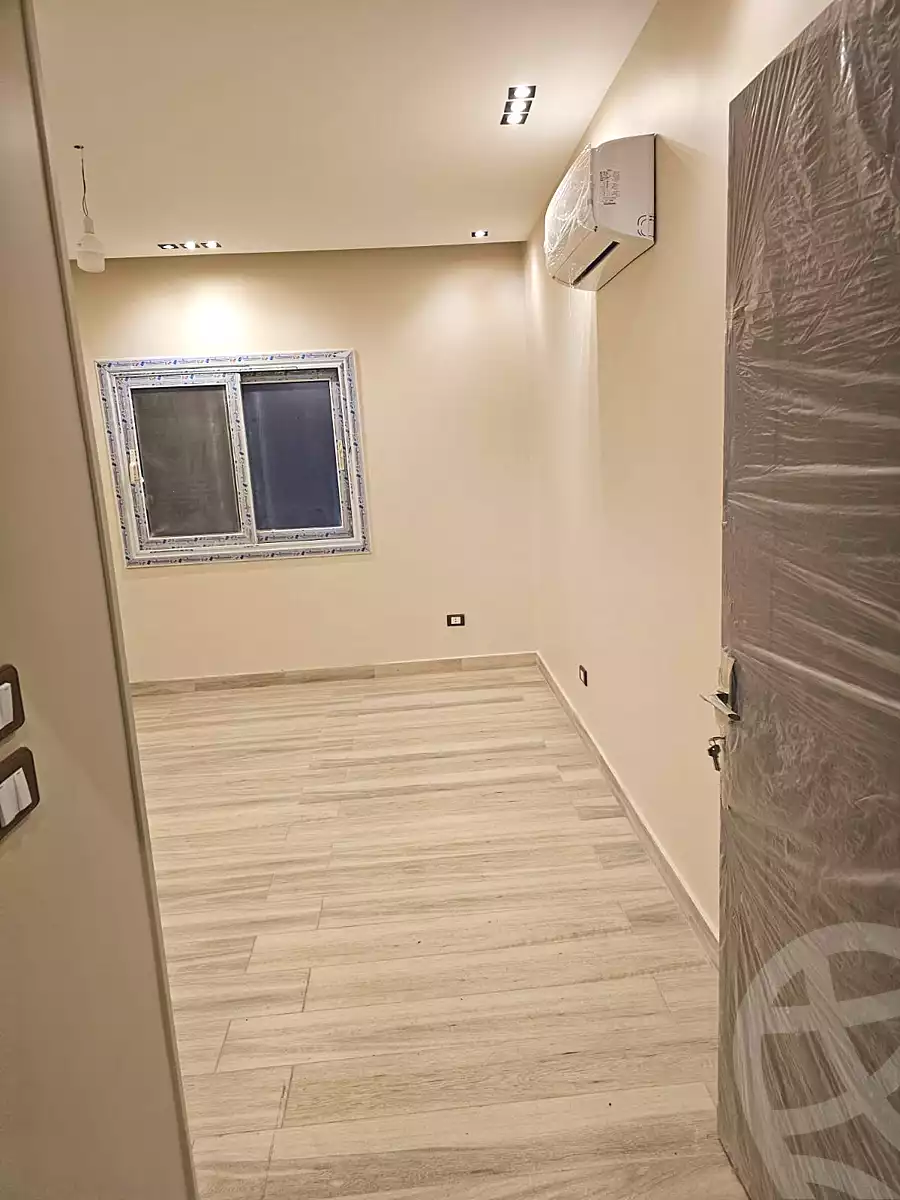 https://aqarmap.com.eg/ar/listing/6799491-for-rent-cairo-el-sheikh-zayed-city-compounds-el-khamayel