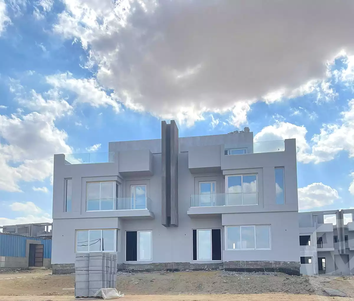 https://aqarmap.com.eg/en/listing/6799628-for-sale-cairo-el-sheikh-zayed-city-compounds-zayed-dunes