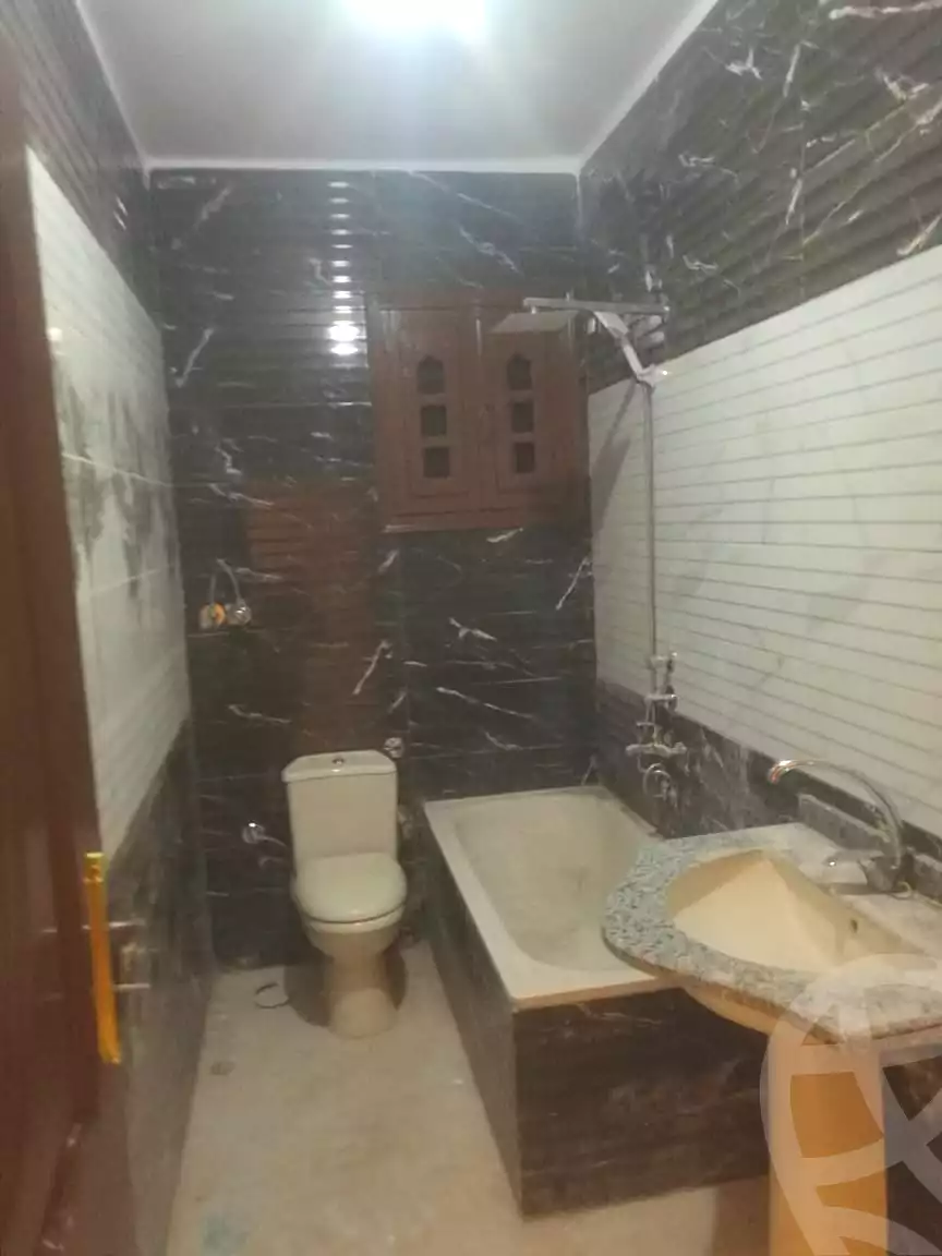 https://aqarmap.com.eg/ar/listing/6799933-for-rent-cairo-ain-shams-mnshy-lthryr