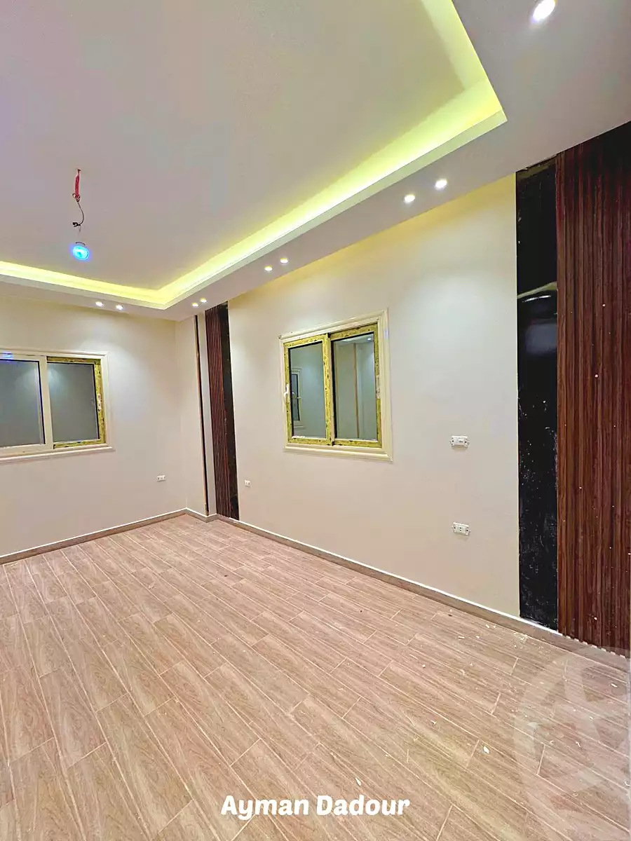 https://aqarmap.com.eg/ar/listing/6800518-for-sale-cairo-6th-of-october-el-ahyaa-neighborhood-1st