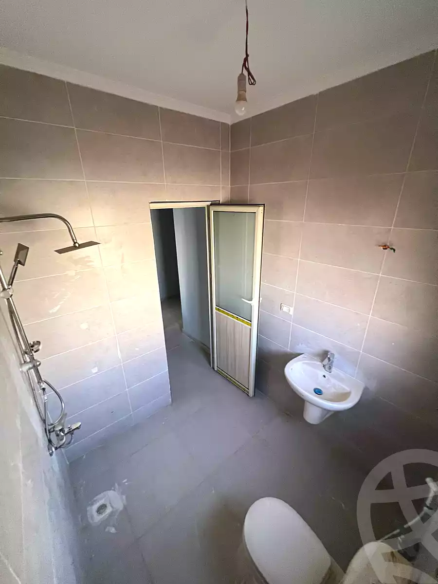 https://aqarmap.com.eg/ar/listing/6800538-for-sale-cairo-6th-of-october-el-tawsaat-el-shamalya-hy-2000-qt