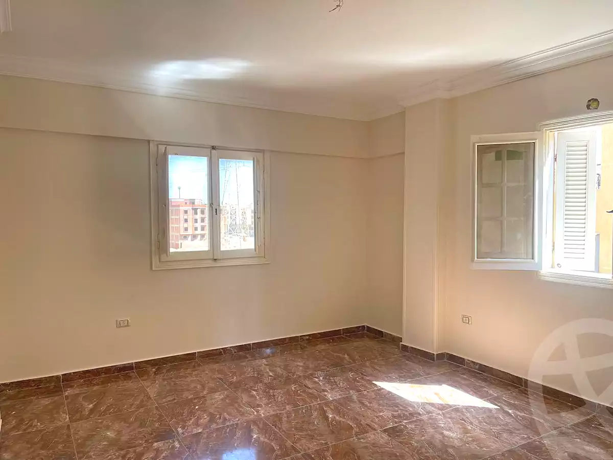 https://aqarmap.com.eg/ar/listing/6800580-for-rent-cairo-6th-of-october-el-ahyaa-neighborhood-11th