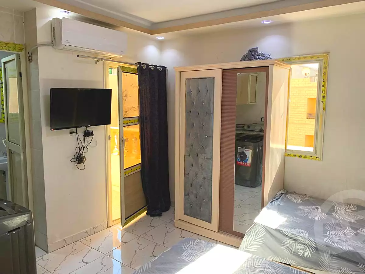 https://aqarmap.com.eg/ar/listing/6800616-for-rent-cairo-6th-of-october-el-ahyaa-neighborhood-1st