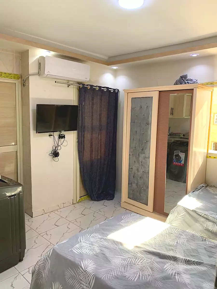 https://aqarmap.com.eg/ar/listing/6800616-for-rent-cairo-6th-of-october-el-ahyaa-neighborhood-1st