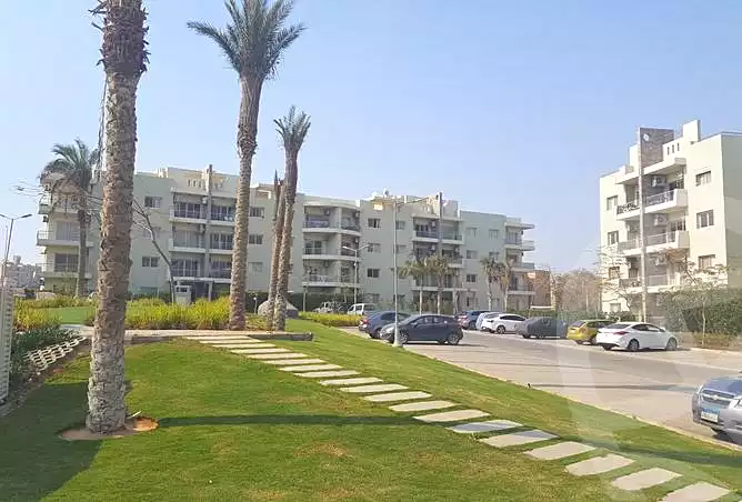 https://aqarmap.com.eg/en/listing/6800684-for-rent-cairo-el-sheikh-zayed-city-compounds-dh-drys