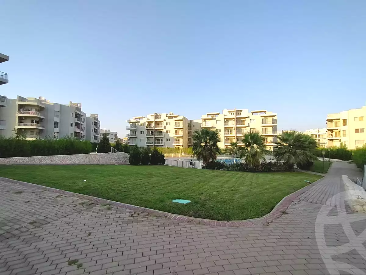 https://aqarmap.com.eg/en/listing/6800684-for-rent-cairo-el-sheikh-zayed-city-compounds-dh-drys